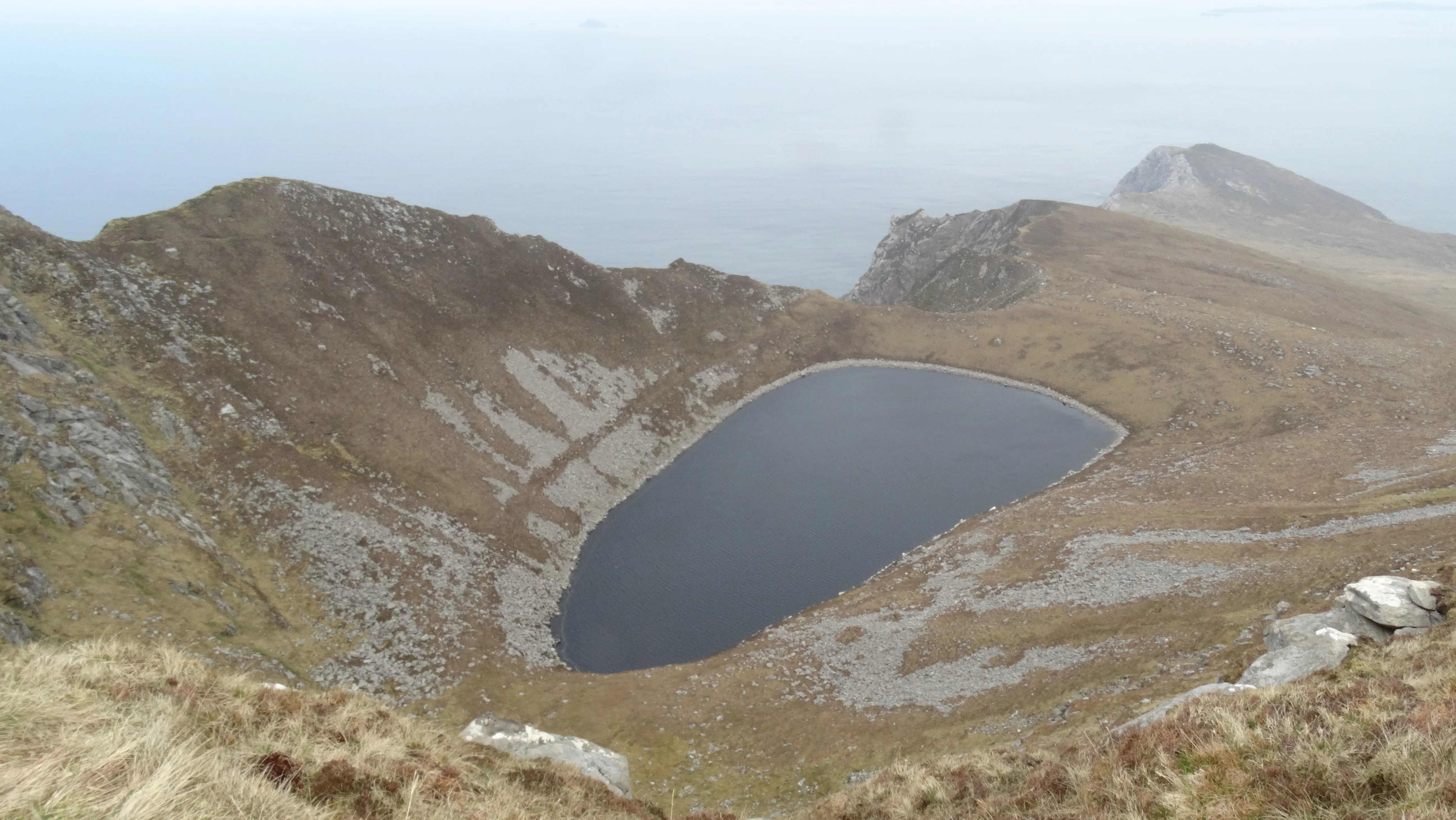 16-481 090516 Bunnafreva Lough West on Croaghaun, Achill Island
