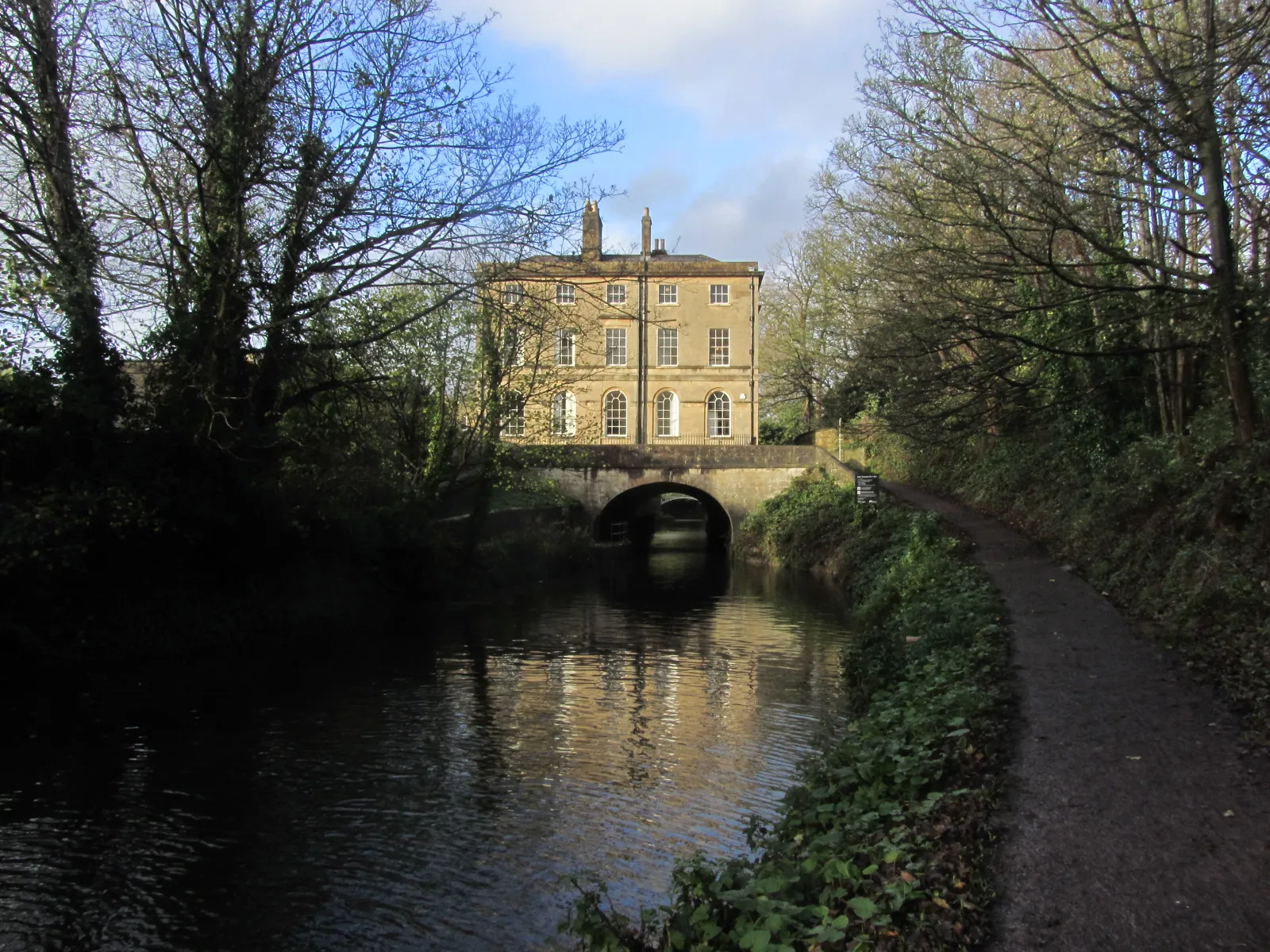 15-1498-171115-cleveland-house-sydney-gardens-above-kennet-avon-canal-bath