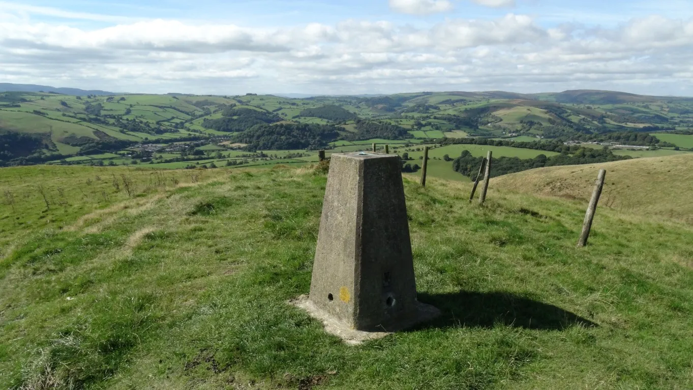 A lunch stop on the summit of Cwm-sanaham Hill with a wonderful view all round.
