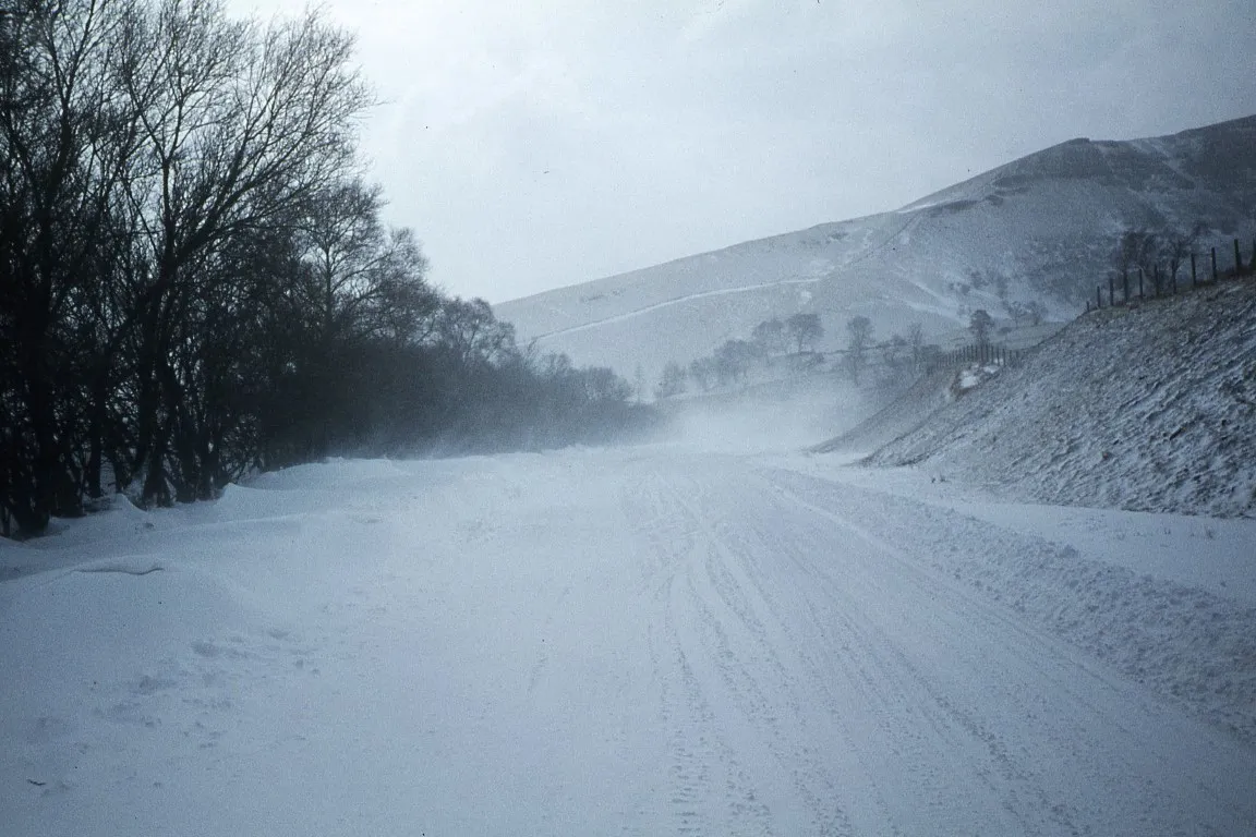 The A470 between Brecon and Merthyr. This view looks south towards the Storey Arms from aboveLlwyn Celyn Youth Hostel